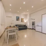 Agrippina House: Mura Vaticane Apartmán *